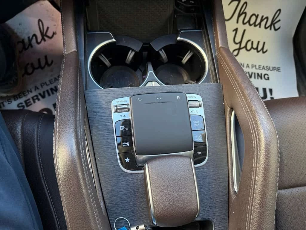 Mercedes-Benz GLC 350 AMG Line * ��������� ���� �� �� * CARFAX *  | Mobile.bg � ����������� 12