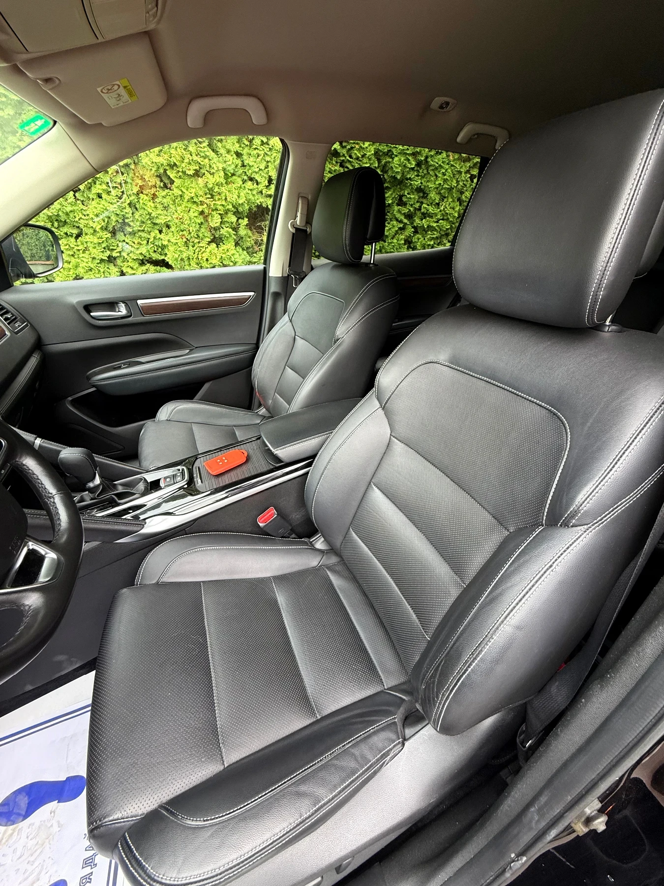 Renault Koleos 2.0DCI/LED/Limited/Aut/4x4/, снимка 7 - Автомобили и джипове - 54357323