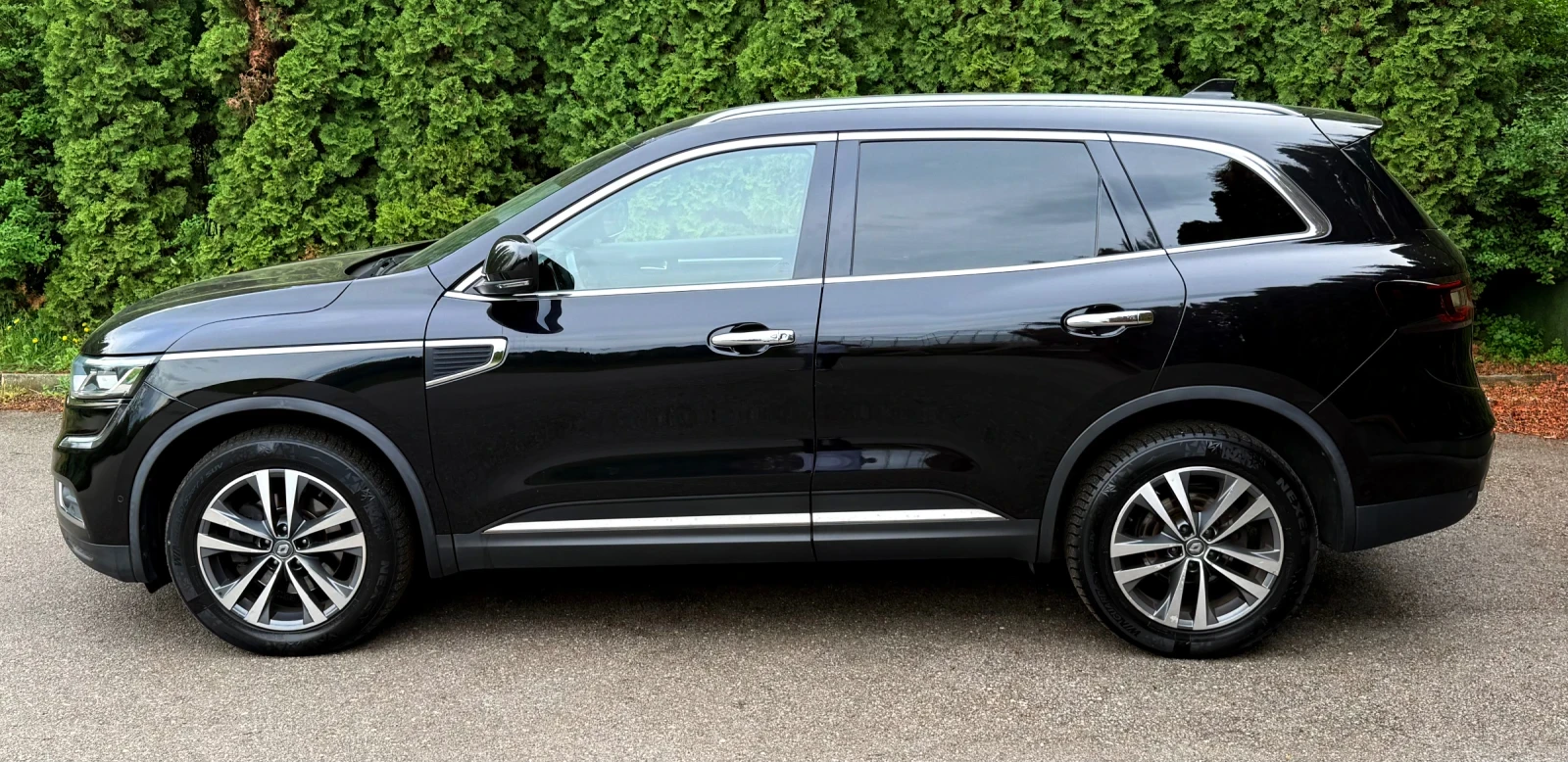 Renault Koleos 2.0DCI/LED/Limited/Aut/4x4/, снимка 4 - Автомобили и джипове - 54357323