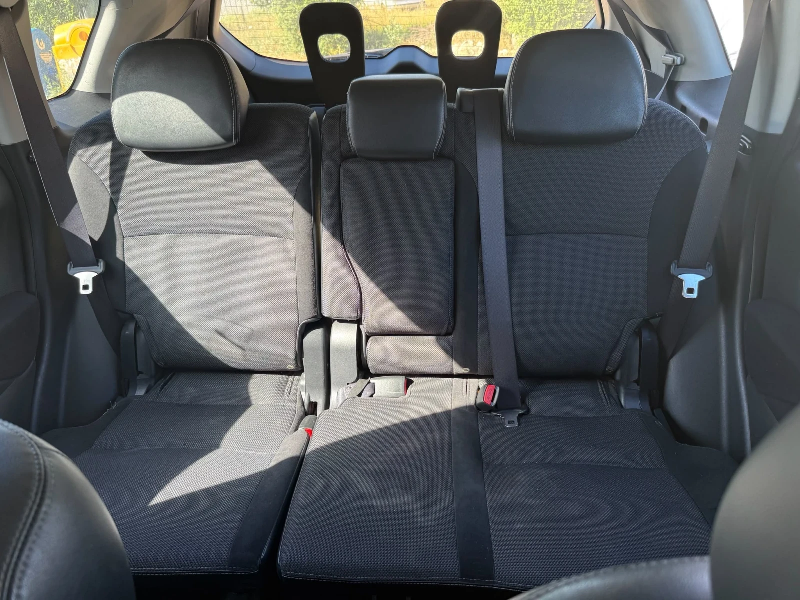 Citroen C-Crosser, снимка 12 - Автомобили и джипове - 55149964