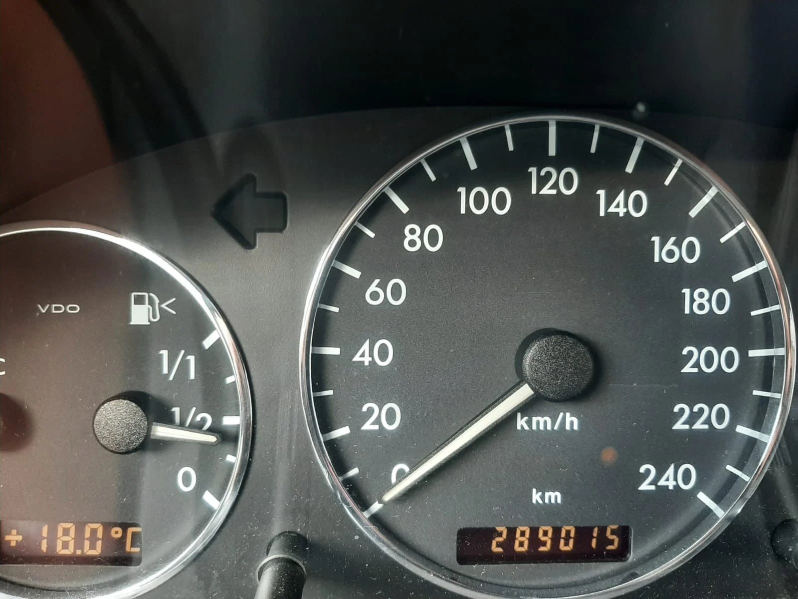 Mercedes-Benz ML 270 CDI, снимка 9 - Автомобили и джипове - 54956320
