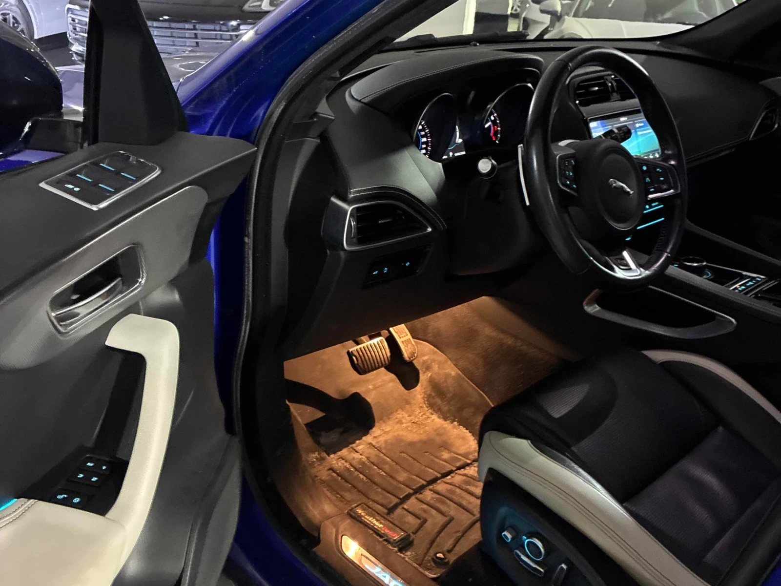 Jaguar F-PACE F-PACE S * KEYLESS* ПОДГРЕВ* CARFAX , снимка 9 - Автомобили и джипове - 55046386