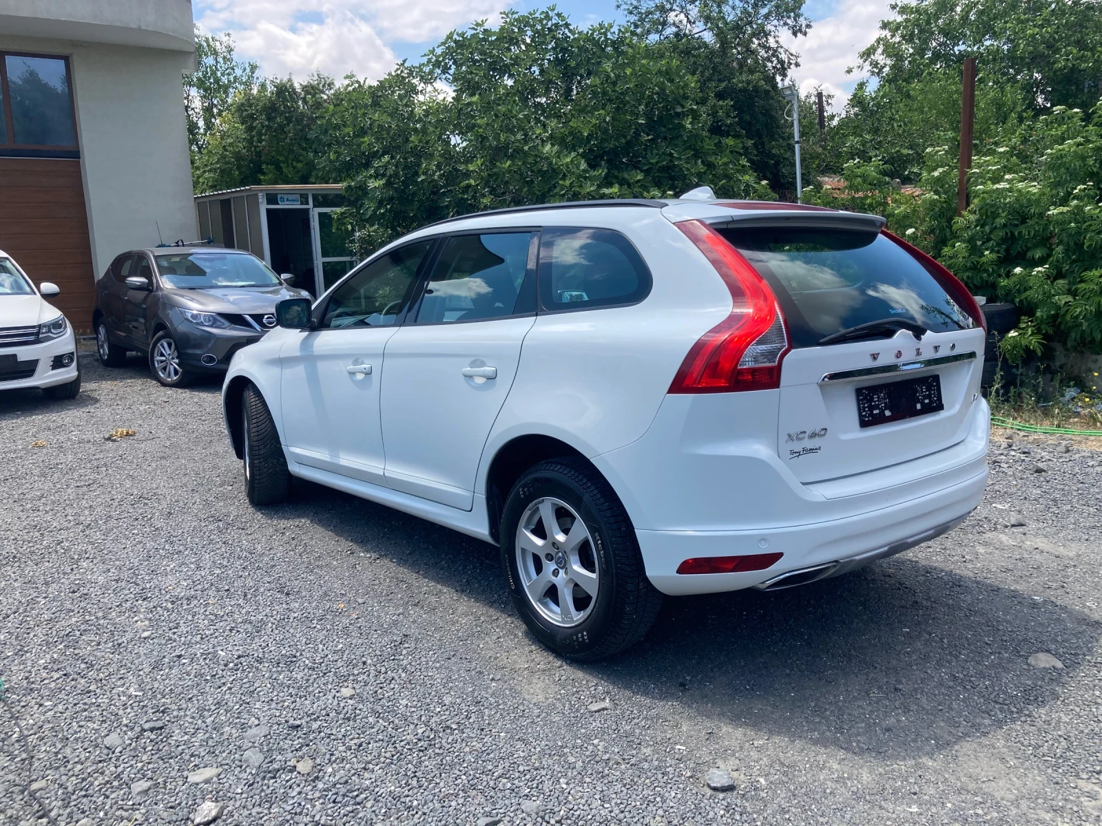 Volvo XC60 FACELIFT, снимка 6 - Автомобили и джипове - 55153863