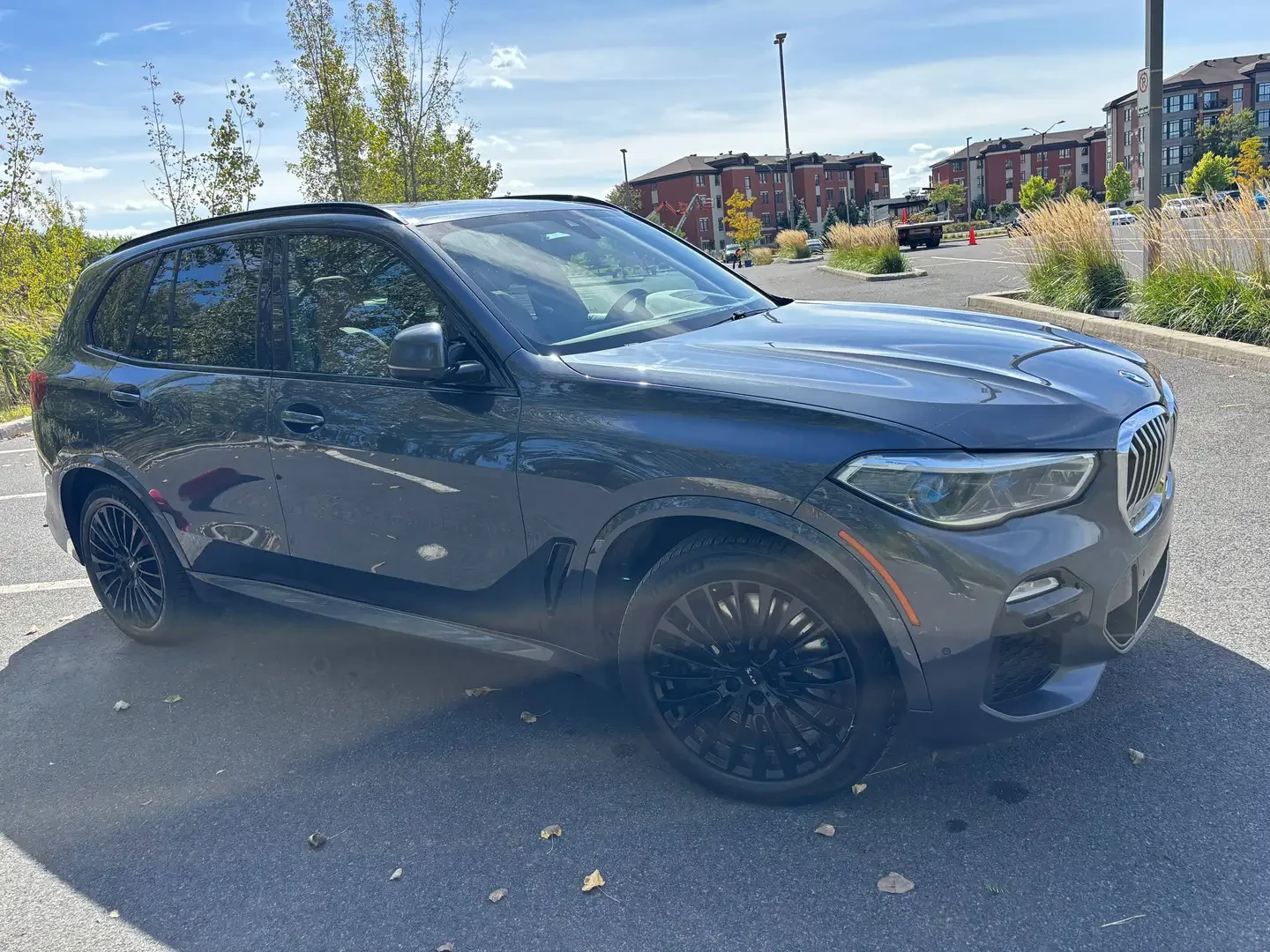BMW X5 XDRIVE40I M-SPORT * КРАЙНА ЦЕНА* TV ЕКРАНИ, снимка 3 - Автомобили и джипове - 56252611