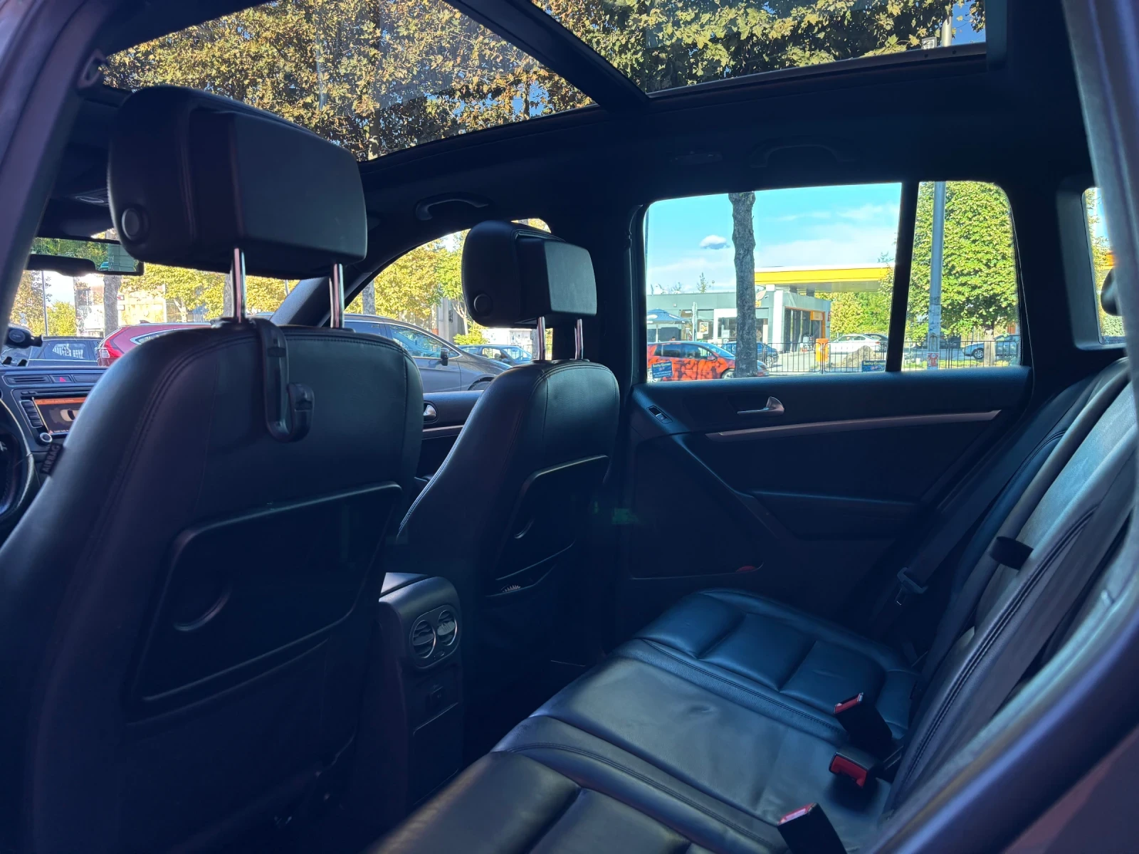 VW Tiguan 2.0 TDI R LINE FULL | Mobile.bg � ����������� 10