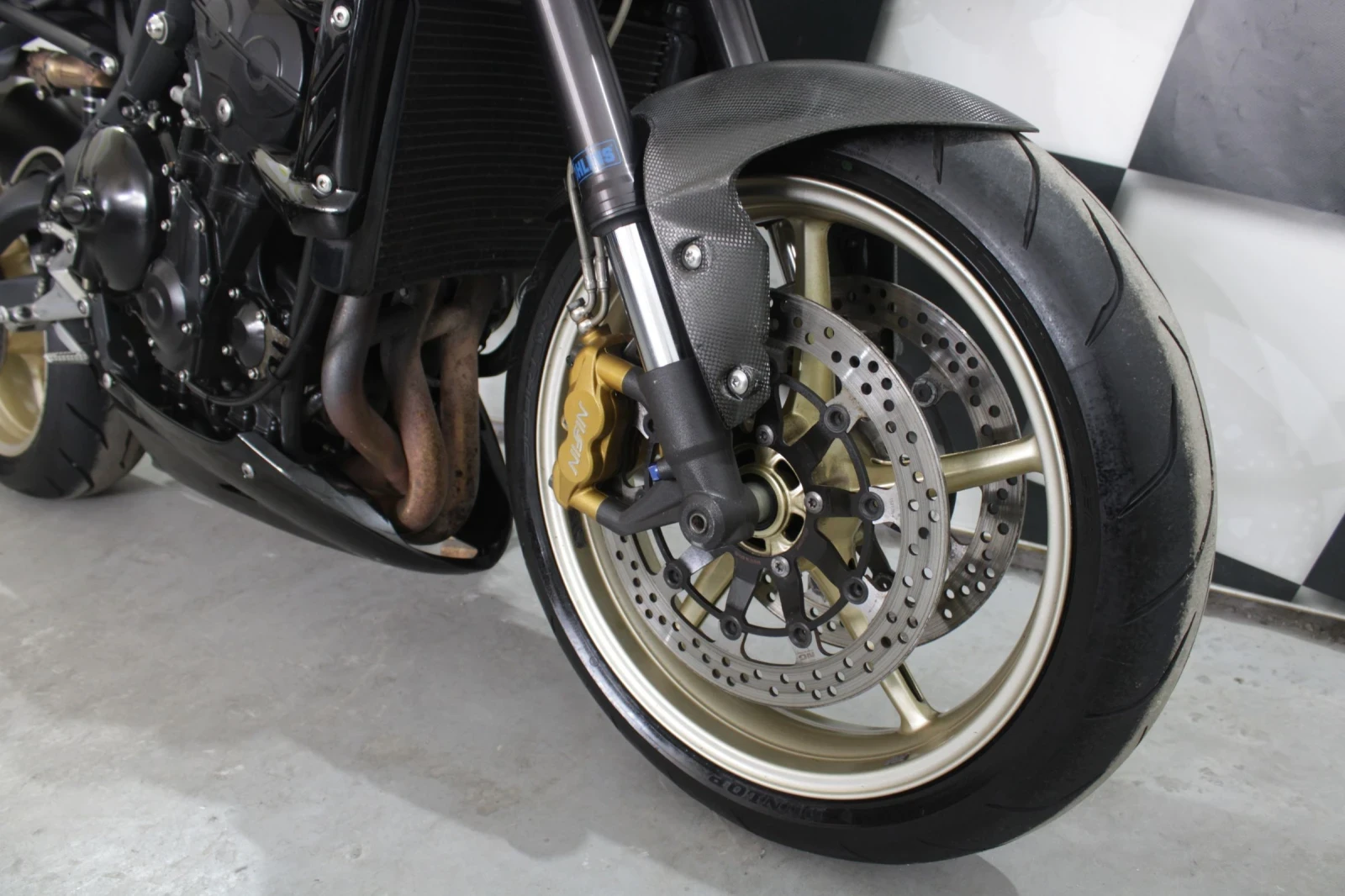 Triumph Speed Triple 675 2010г., снимка 14 - Мотоциклети и мототехника - 53892200