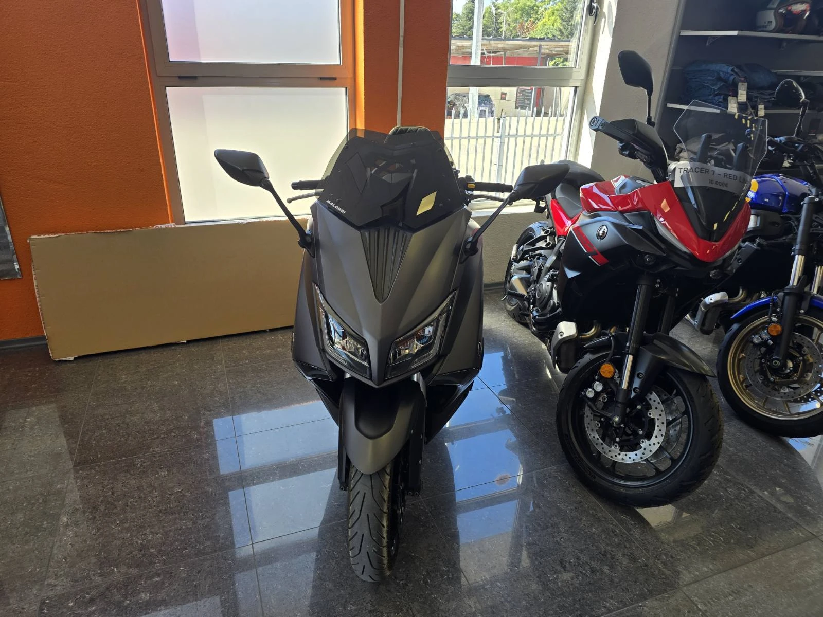 Yamaha T-max, снимка 2 - Мотоциклети и мототехника - 55900119