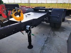 Трактор John Deere Колесар, снимка 1