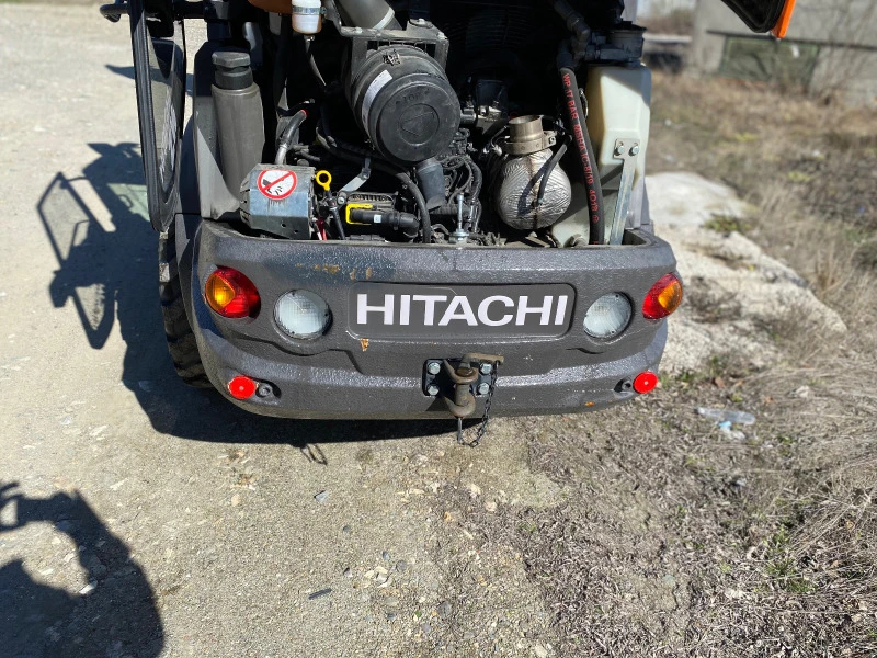 Челен товарач Hitachi НОВА!, снимка 5 - Индустриална техника - 46687753