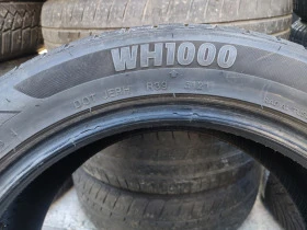 Гуми Зимни 225/50R17, снимка 4 - Гуми и джанти - 43928719