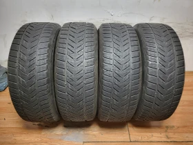 Гуми Зимни 255/60R18, снимка 1 - Гуми и джанти - 47562693