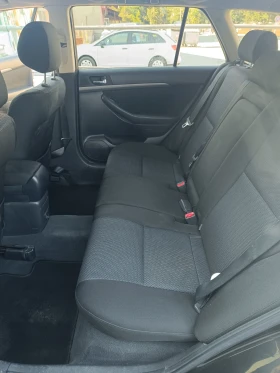 Toyota Avensis D4D, снимка 13