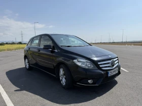 Mercedes-Benz B 180, снимка 2