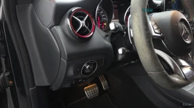 Mercedes-Benz CLA 45 AMG 4MATIC* КОЖА* ПОДГРЕВ* ПАНО* НАВИ* КАМЕРИ, снимка 13