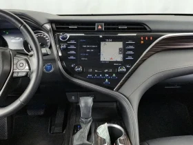 Toyota Camry XLE 2.5 Хибрид - 19400 € / 37943.10 лв. - 11469343 6