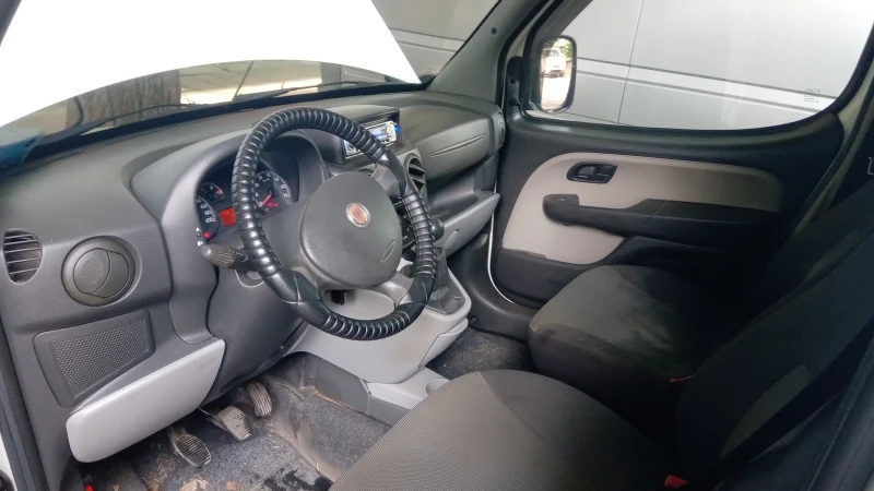 Fiat Doblo Мултиджет 1.3, снимка 9 - Автомобили и джипове - 47265324