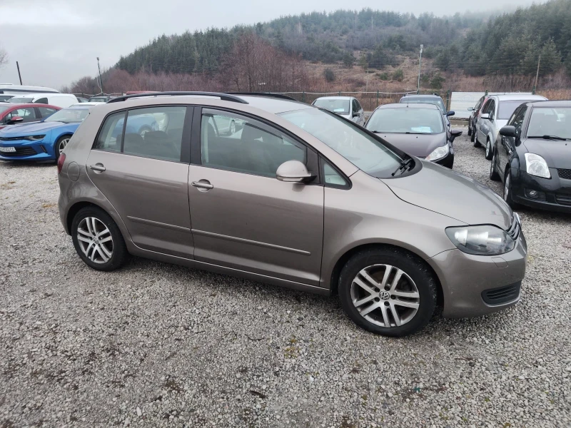 VW Golf Plus 2.0TDI 110 K S., снимка 3 - Автомобили и джипове - 48224703