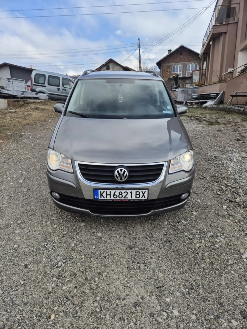 VW Touran BMM, снимка 1 - Автомобили и джипове - 48342598