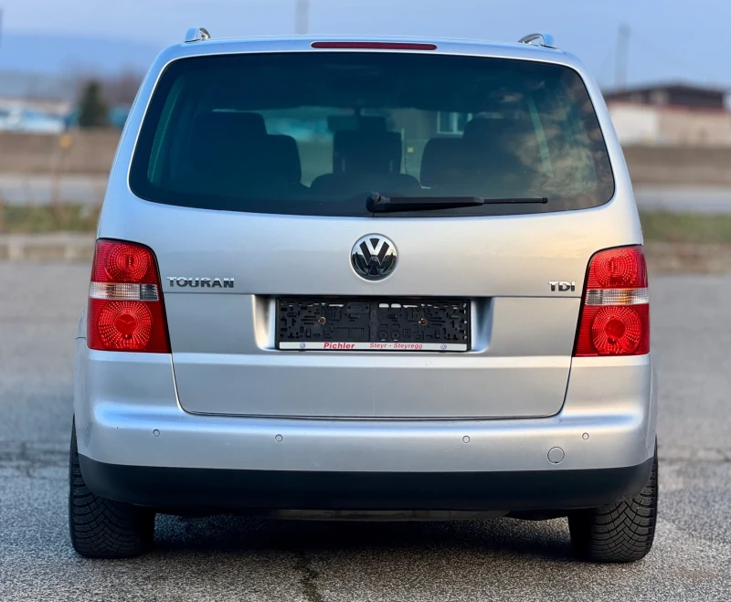 VW Touran 1.9TDi~105hp~BKC~DSG!, снимка 6 - Автомобили и джипове - 49261054