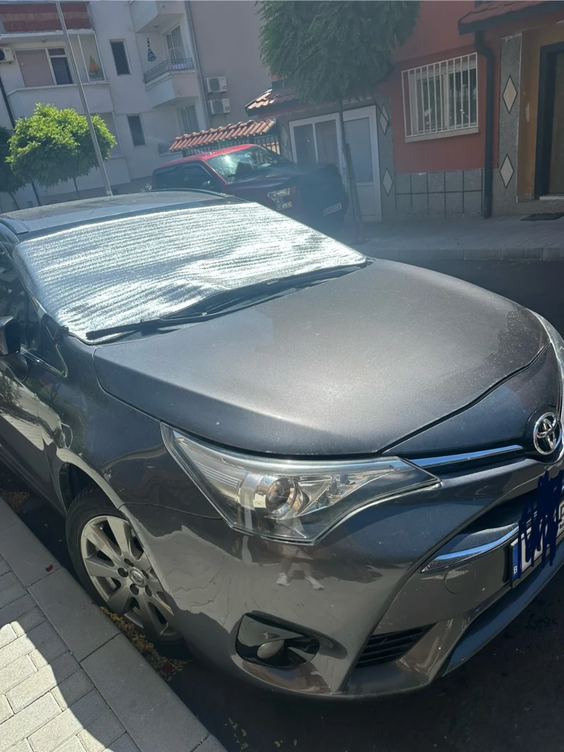 Toyota Avensis, снимка 5 - Автомобили и джипове - 52350920