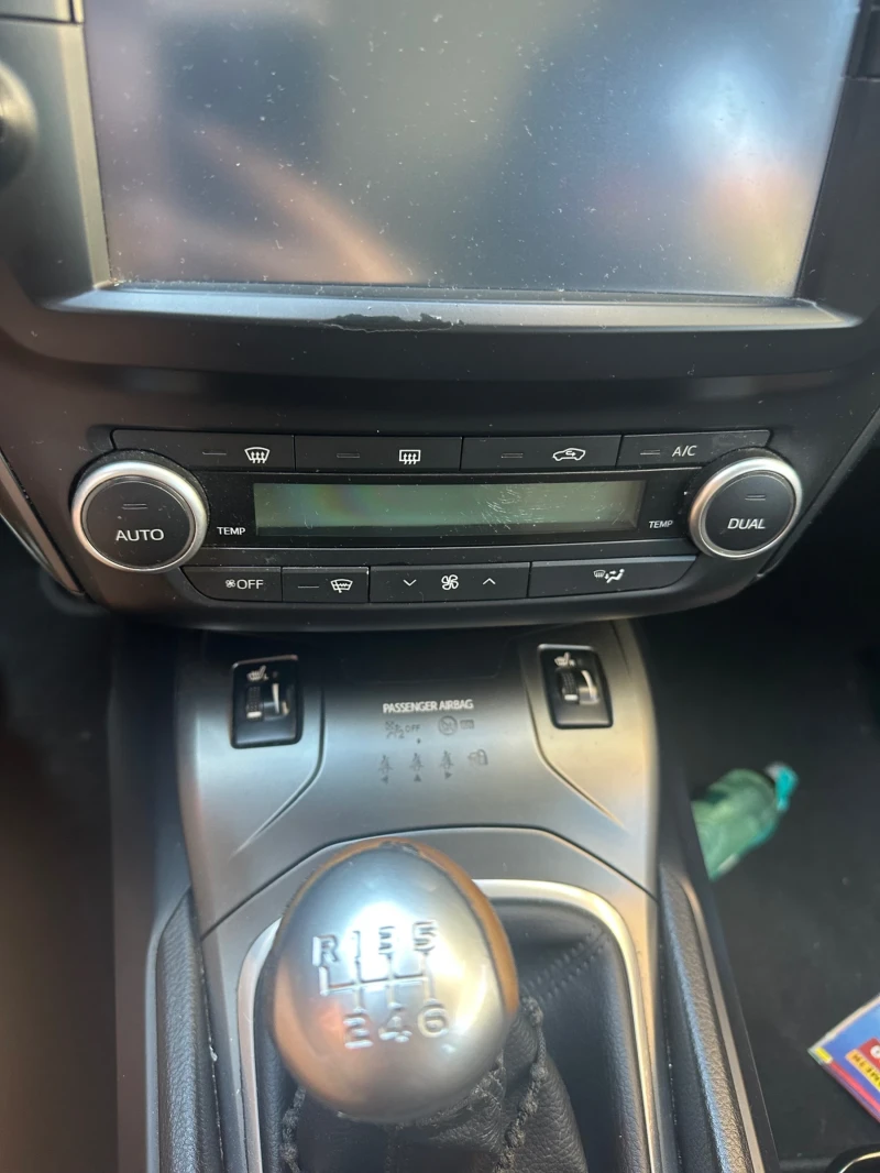 Toyota Avensis, снимка 10 - Автомобили и джипове - 52350920