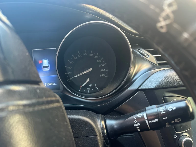 Toyota Avensis, снимка 14 - Автомобили и джипове - 52350920