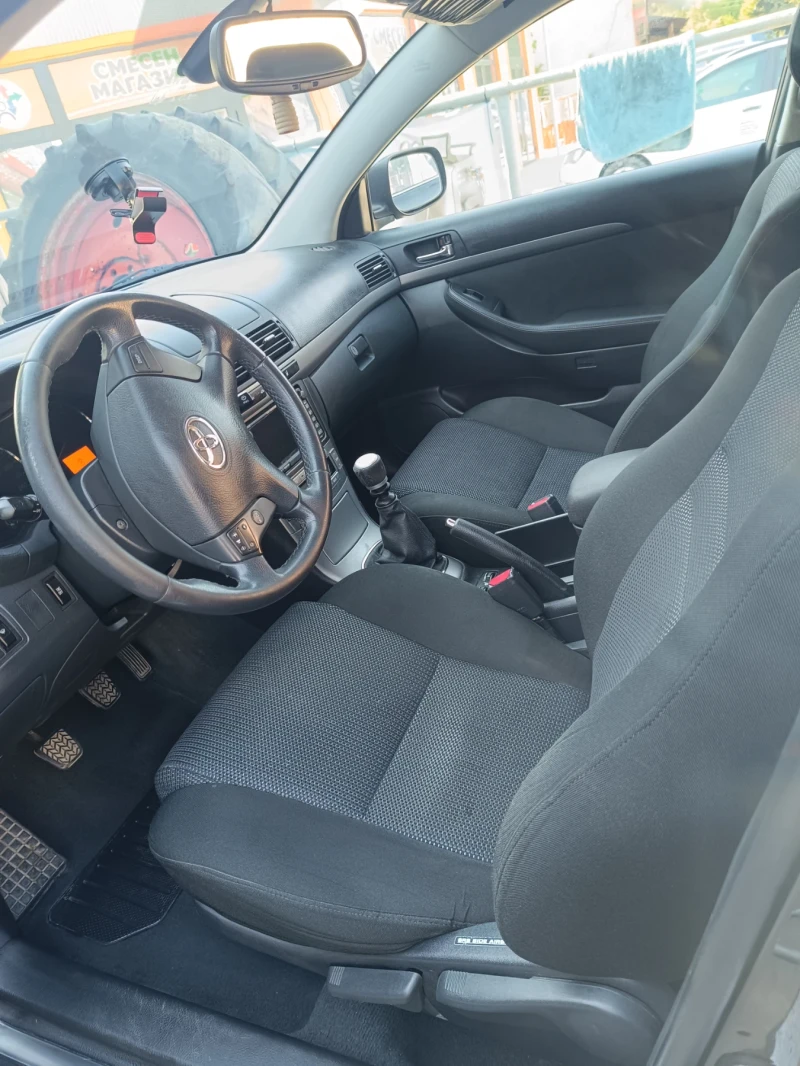 Toyota Avensis D4D, снимка 12 - Автомобили и джипове - 51284286