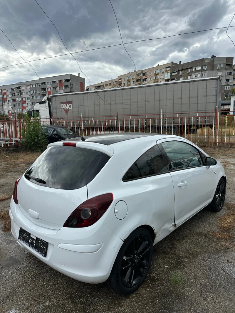 Opel Corsa 1.2 , снимка 4 - Автомобили и джипове - 53089072