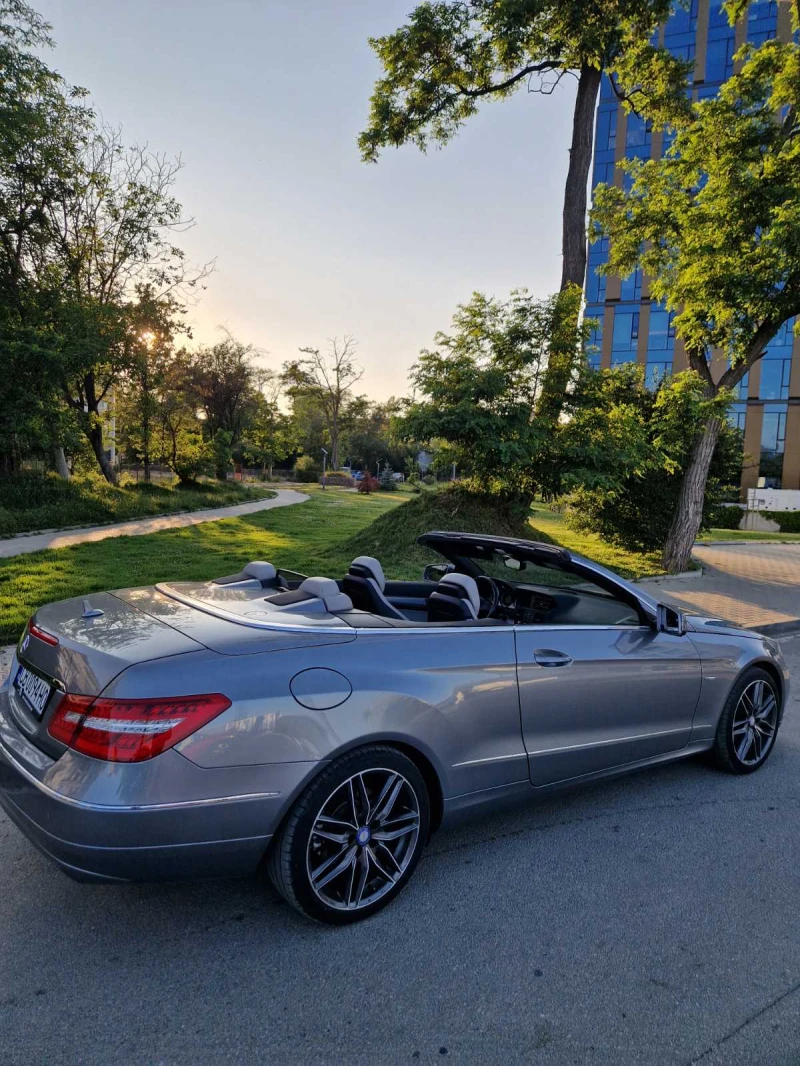 Mercedes-Benz E 250 CGI, снимка 9 - Автомобили и джипове - 52036963