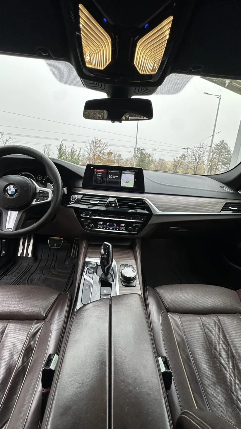 BMW 530 530d xDrive M sport, снимка 15 - Автомобили и джипове - 52405666