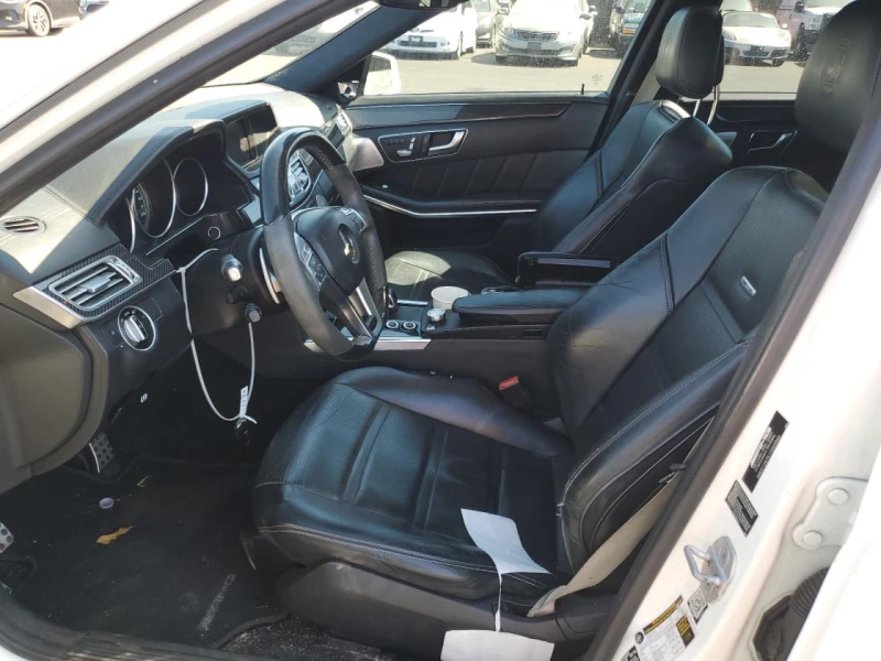 Mercedes-Benz E 63 AMG -S * Keyless Go* Lane assist* Distronic Plus* , снимка 7 - Автомобили и джипове - 52536474