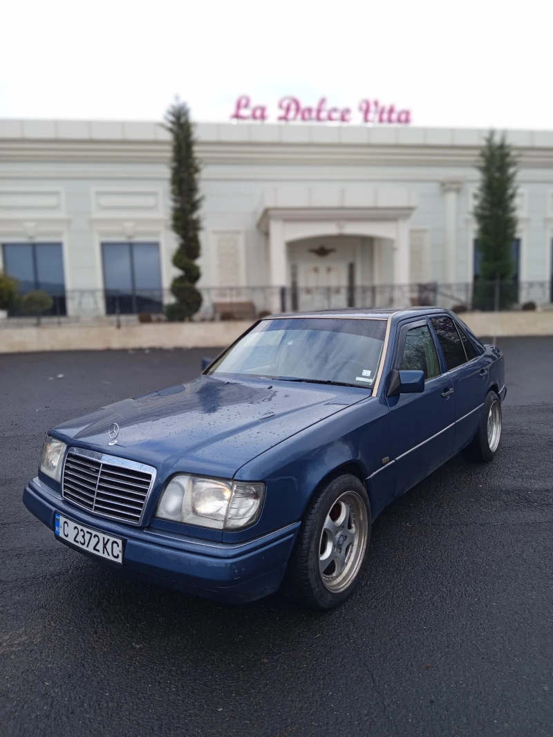 Mercedes-Benz 124 200E