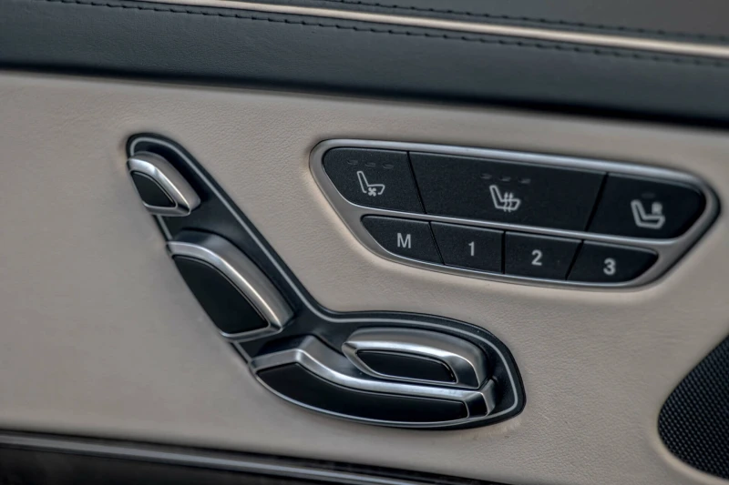 Mercedes-Benz S 500 Maybach/4Matic/Exclusive/Ambient/Panorama/Memory, снимка 8 - Автомобили и джипове - 53514030