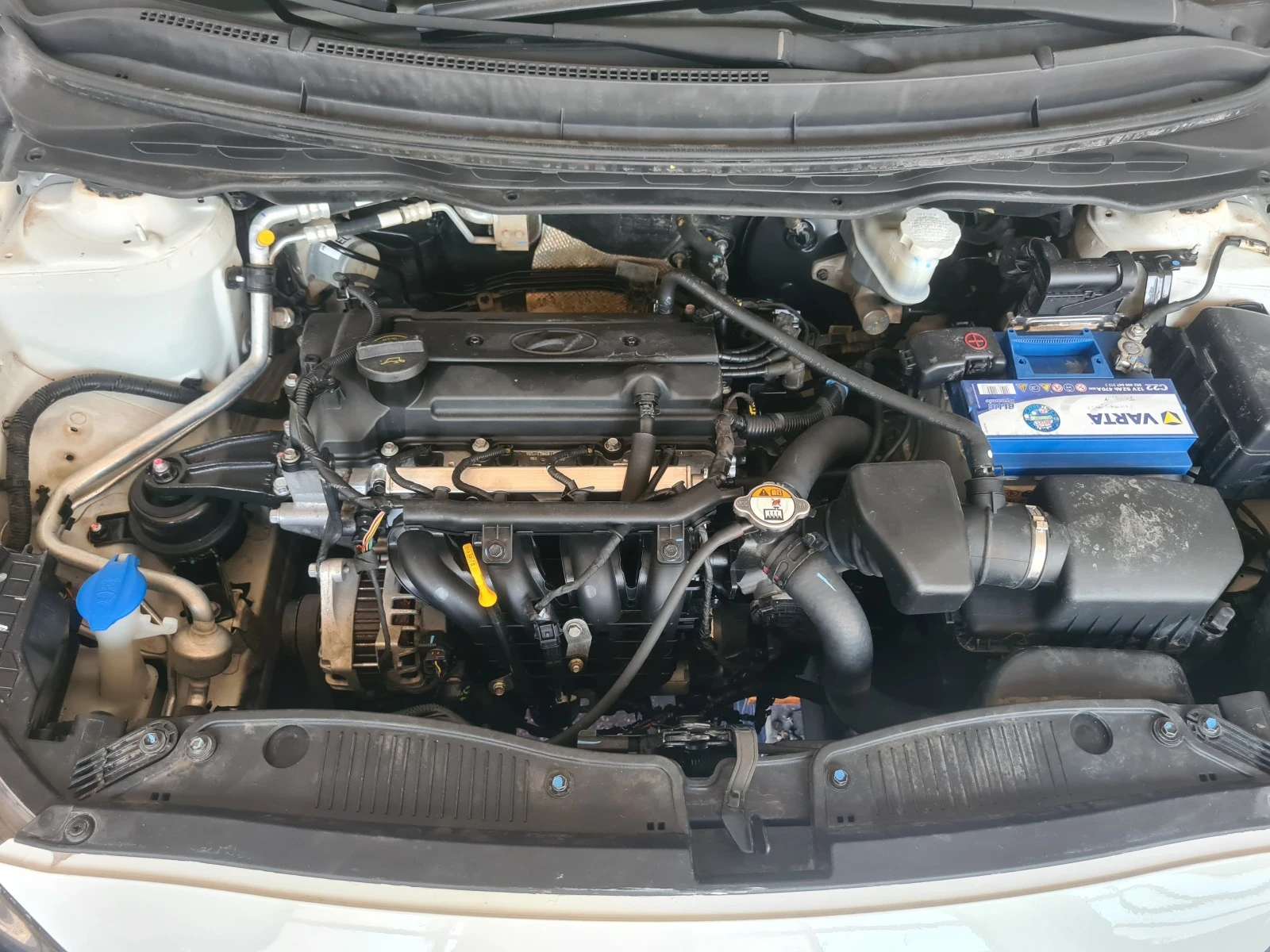 Hyundai I20 1.2I/84kc./5Bp/Klima | Mobile.bg � ����������� 17