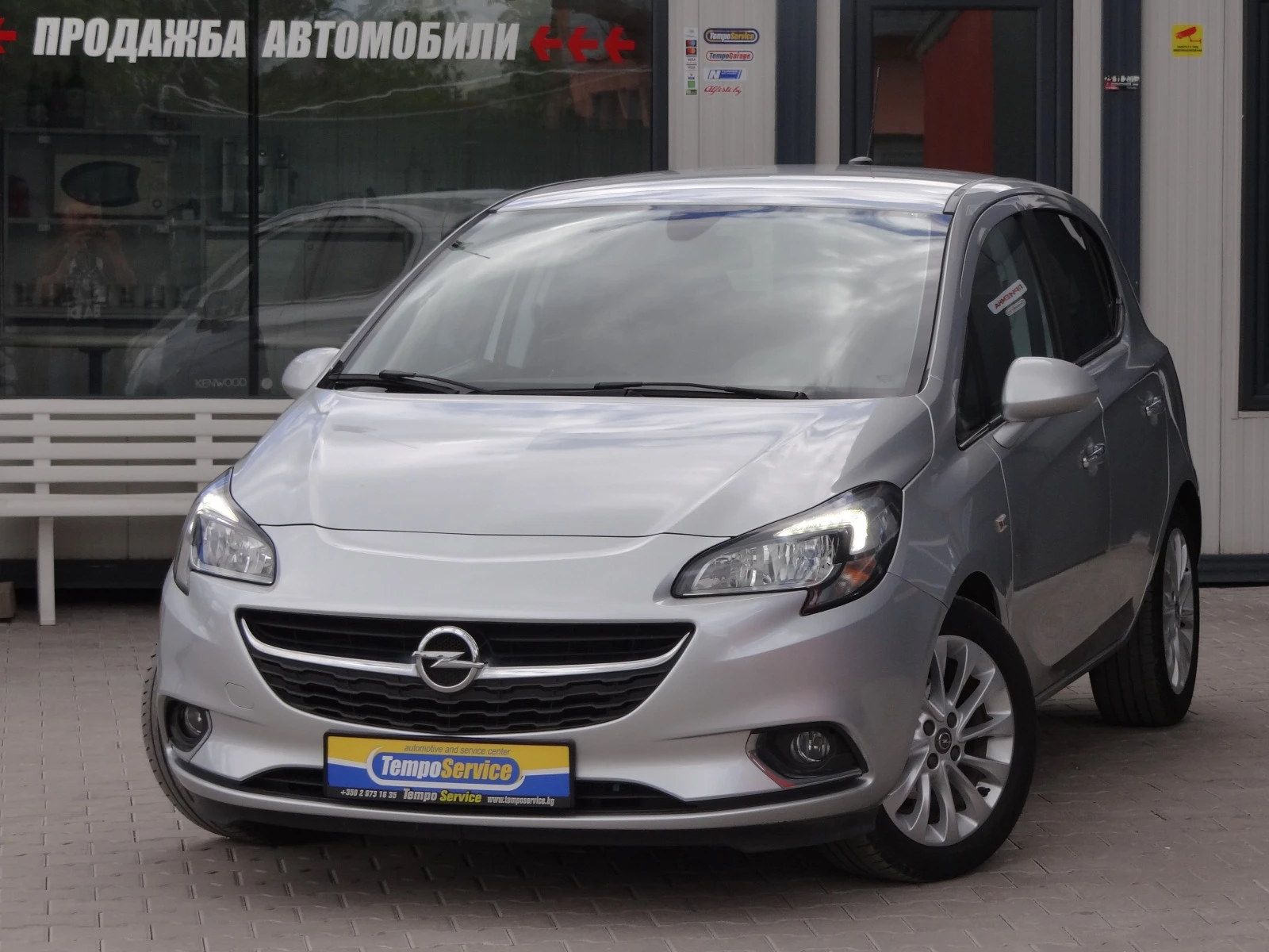 Opel Corsa 1.4i - 90k.c. - Cosmo / Автоматик / Euro-6 / - [1] 