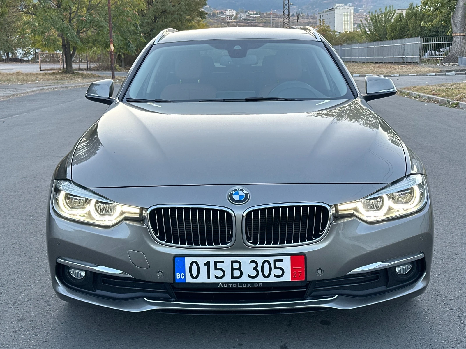 BMW 320 d X-DRIVE 190к.с FACALIFT LUXURY - изображение 2