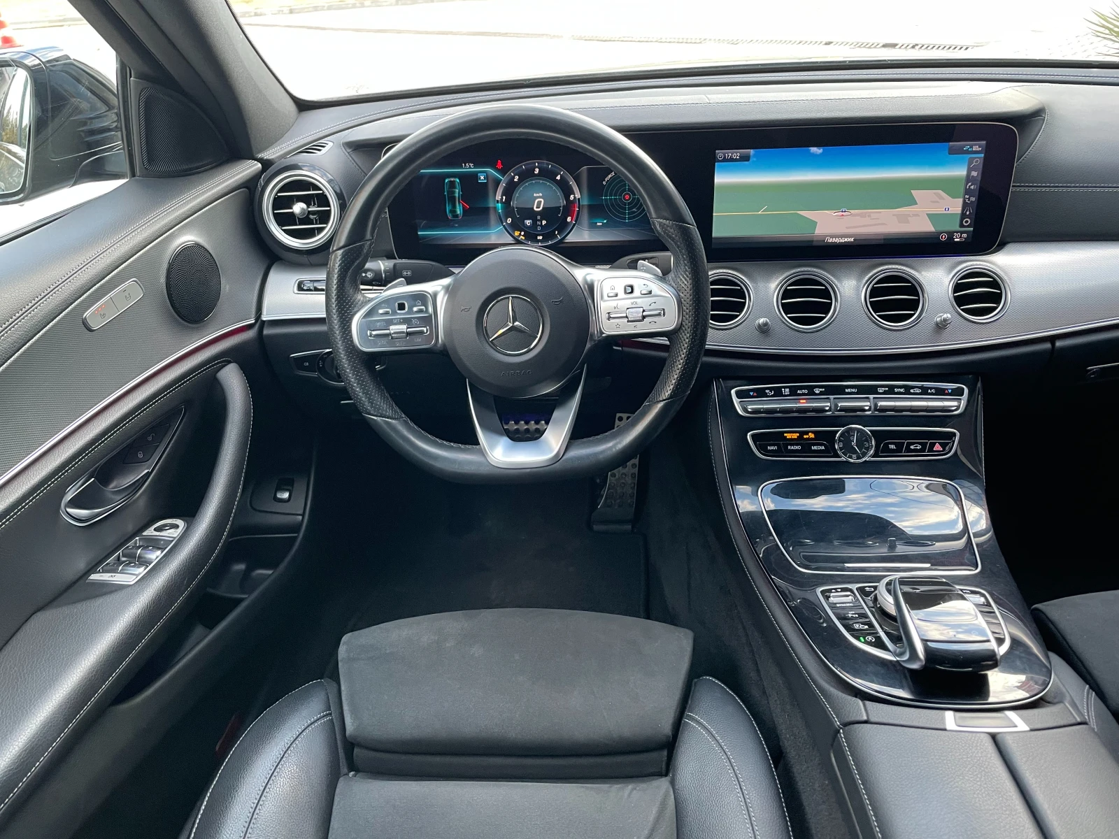 Mercedes-Benz E 220 63AMG OPTIC-2019г-LED-HEAD UP-ПОДГРЕВ-360cam-SPORT | Mobile.bg — изображение 13