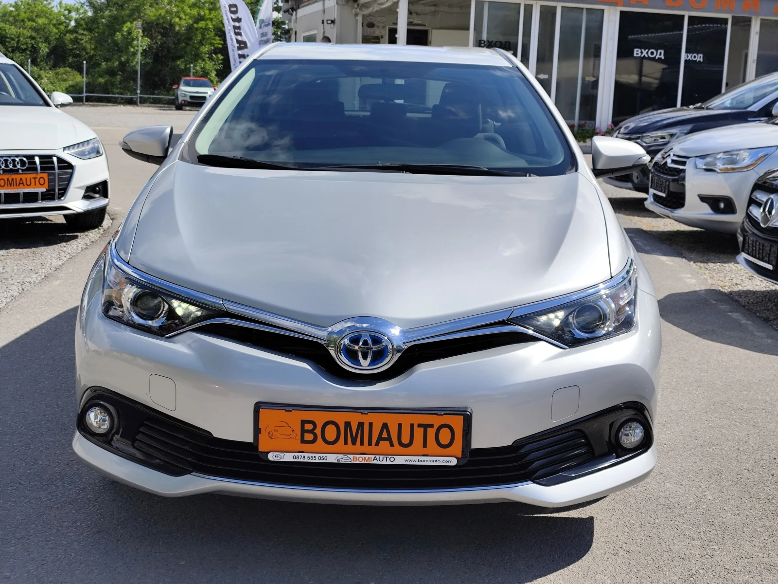 Toyota Auris 1.8HYBRID SYNERGY DRIVE* LED* EURO6B*  - изображение 2