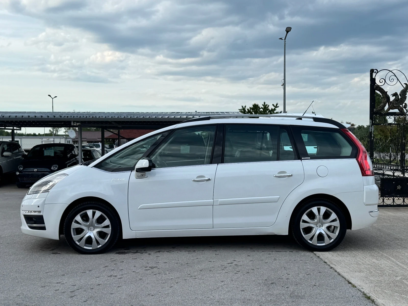 Citroen C4 Picasso 2.0HDI GRAND PICASSO Италия Автомат 163к.с. - изображение 2