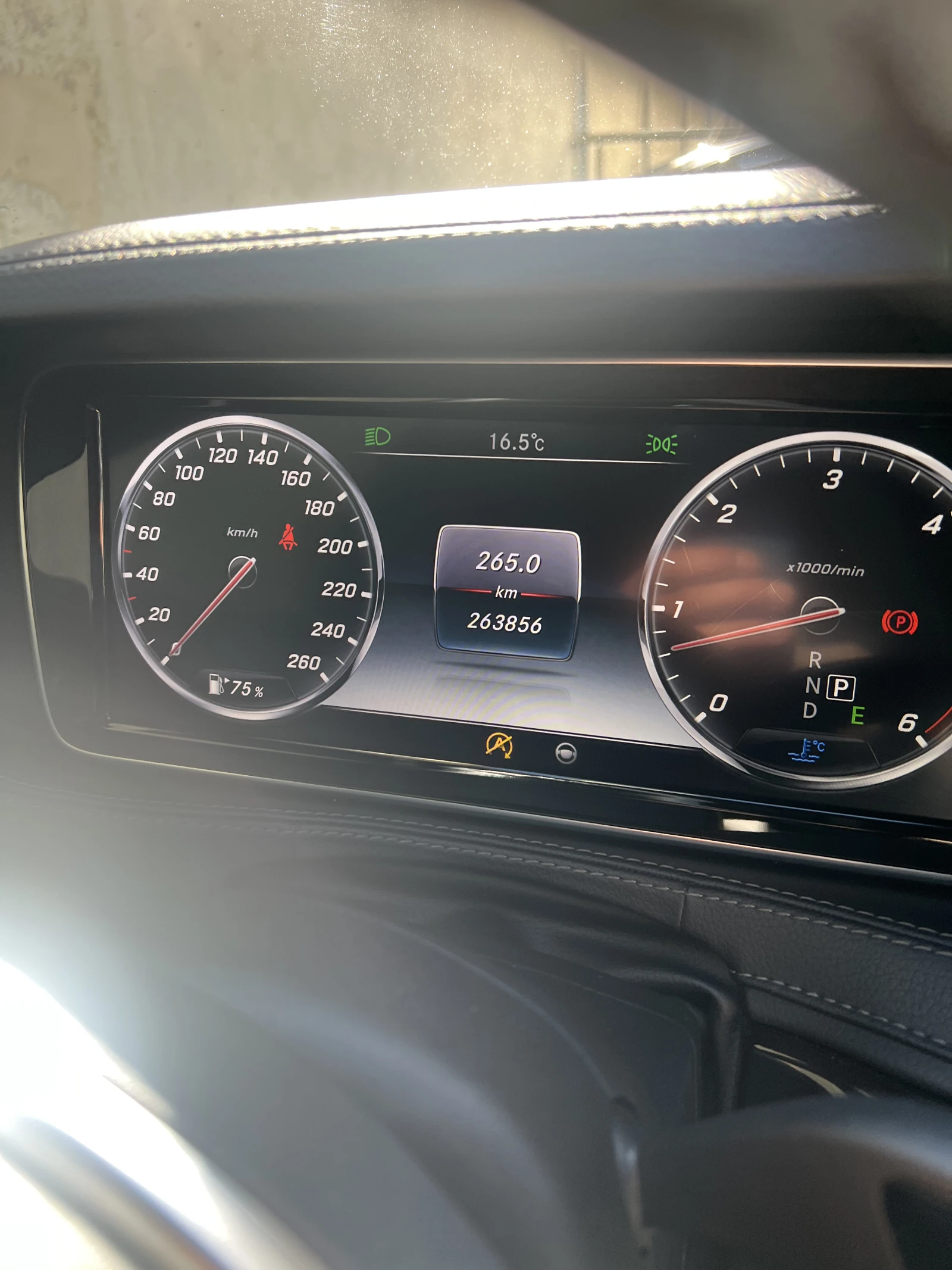 Mercedes-Benz S 350 Bluetec 3.0 V6 4MATIC 258 к.с. (W222) - изображение 4