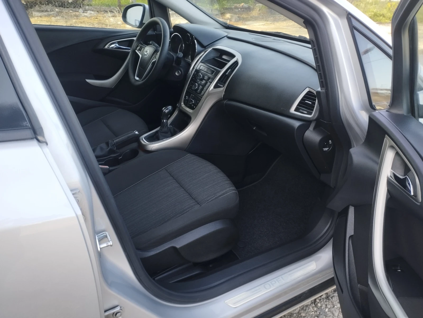Opel Astra 1.4 ГАЗ/БЕНЗИН  - изображение 9