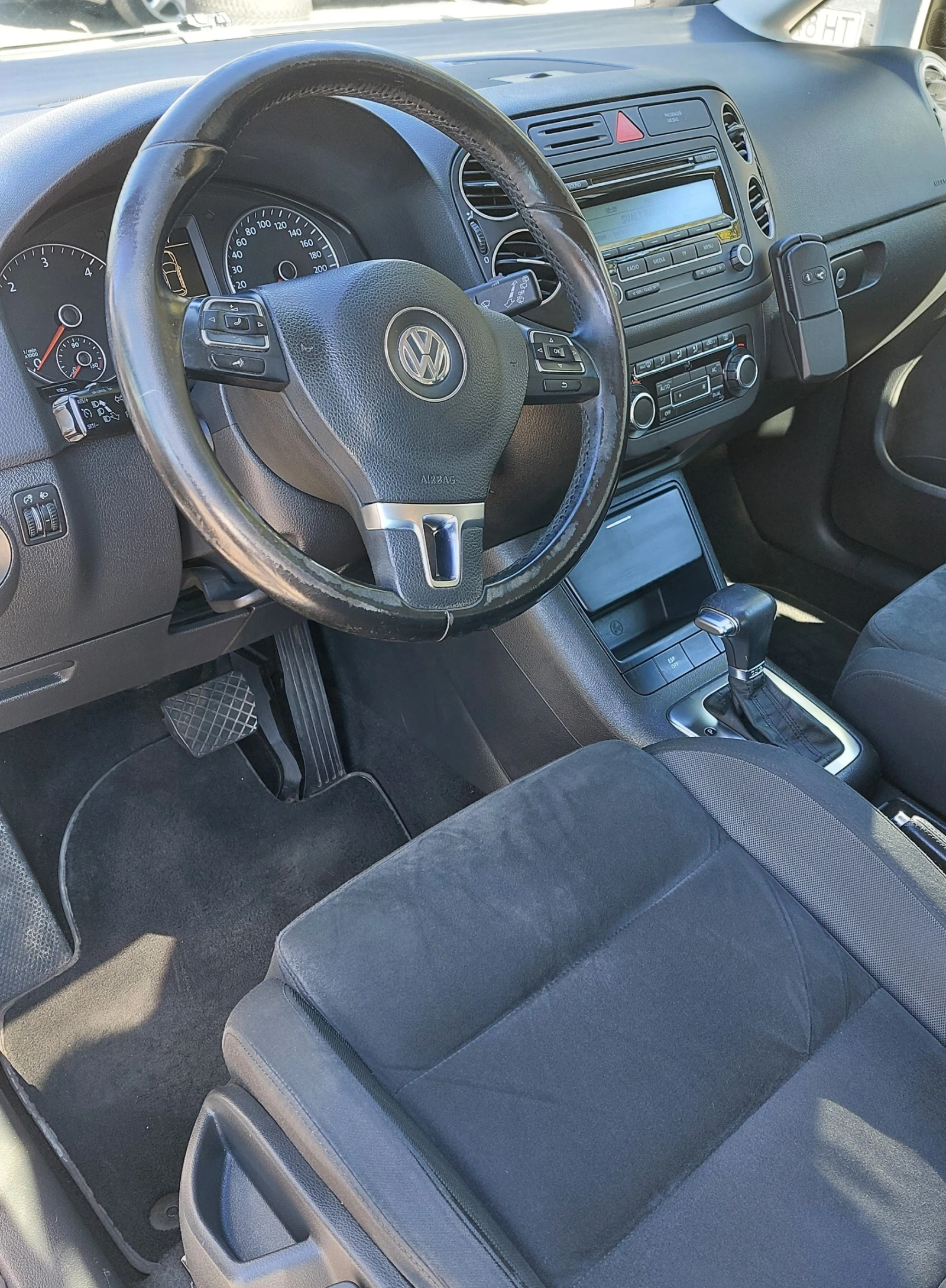 VW Golf Plus 2.0 TDI 140 DSG FL - изображение 4