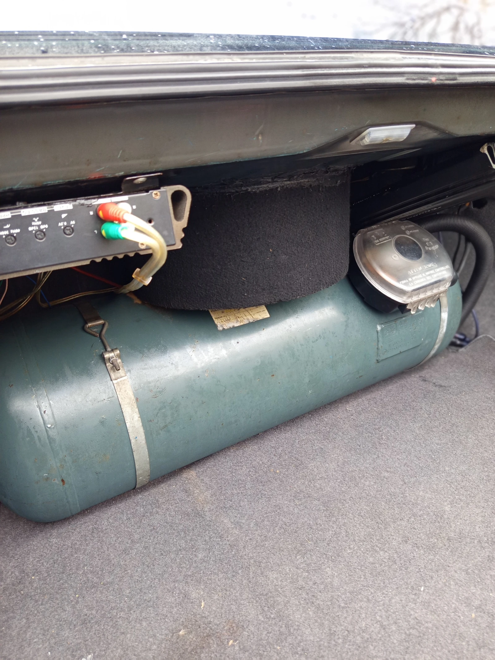 Mercedes-Benz 124 200E | Mobile.bg � ����������� 13