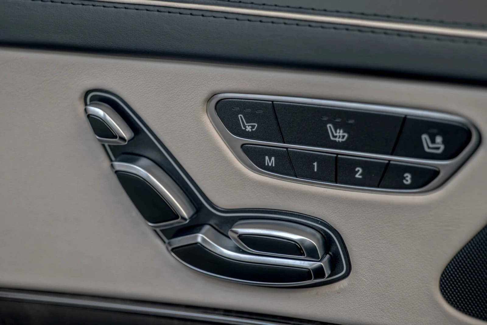 Mercedes-Benz S 500 Maybach/4Matic/Exclusive/Ambient/Panorama/Memory - изображение 8