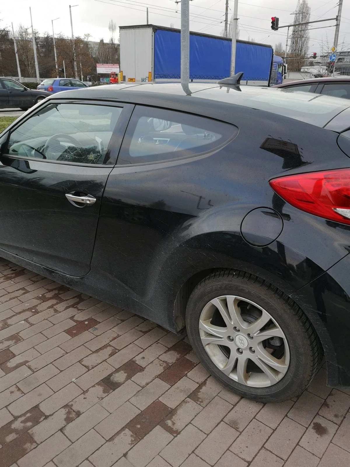 Hyundai Veloster  1.6 GDI - изображение 5