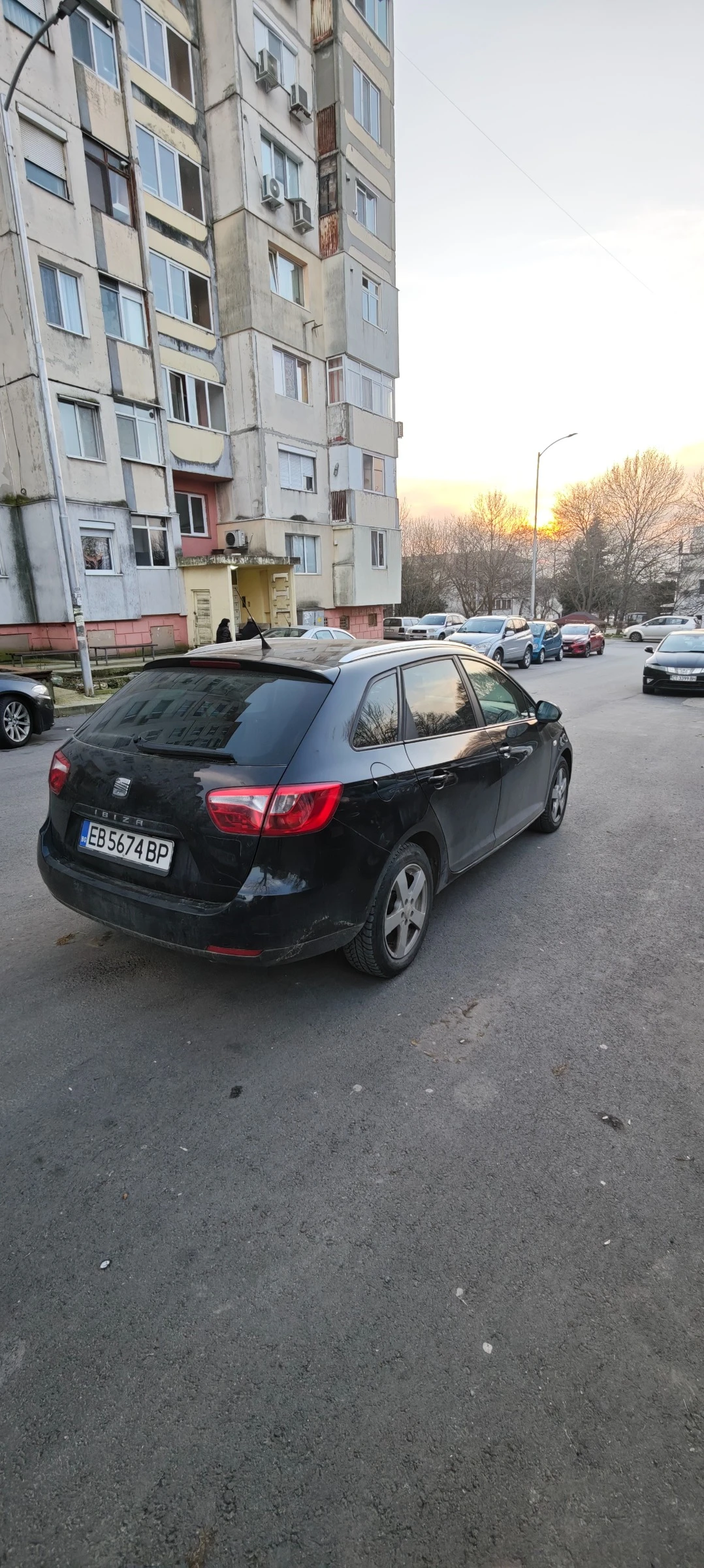 Seat Ibiza, снимка 5 - Автомобили и джипове - 53725190