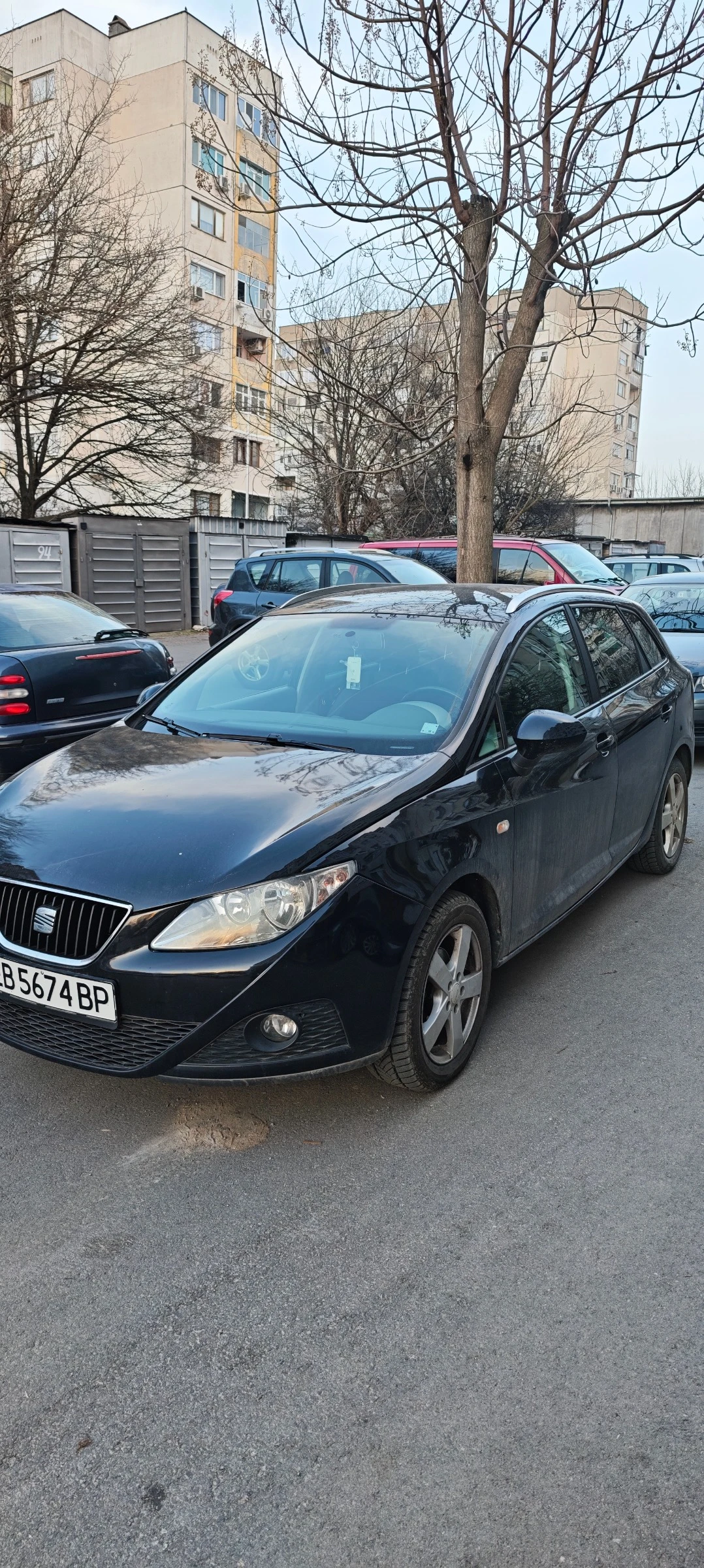 Seat Ibiza, снимка 2 - Автомобили и джипове - 53725190