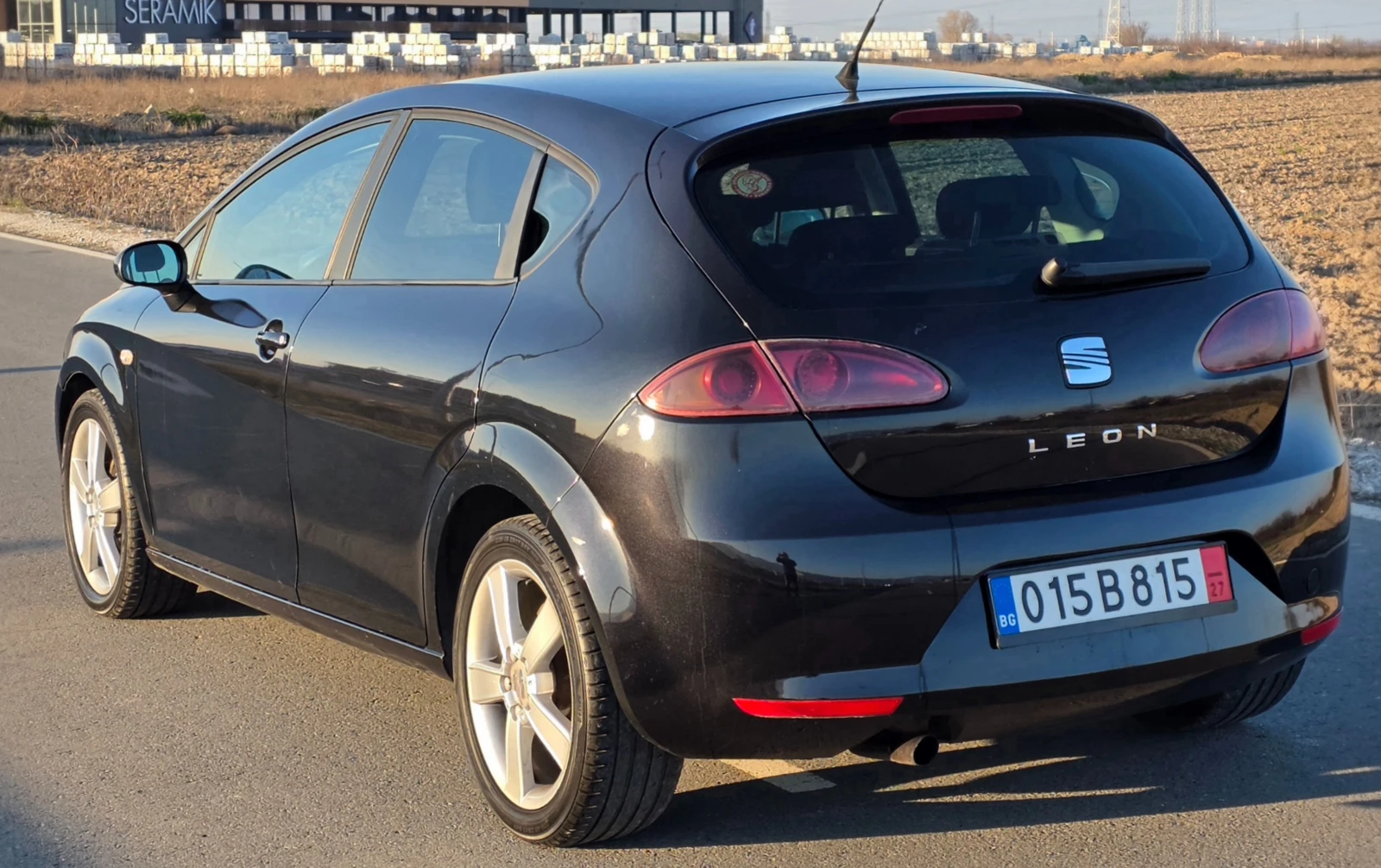 Seat Leon 1.9TDI 105ks , снимка 4 - Автомобили и джипове - 53750846