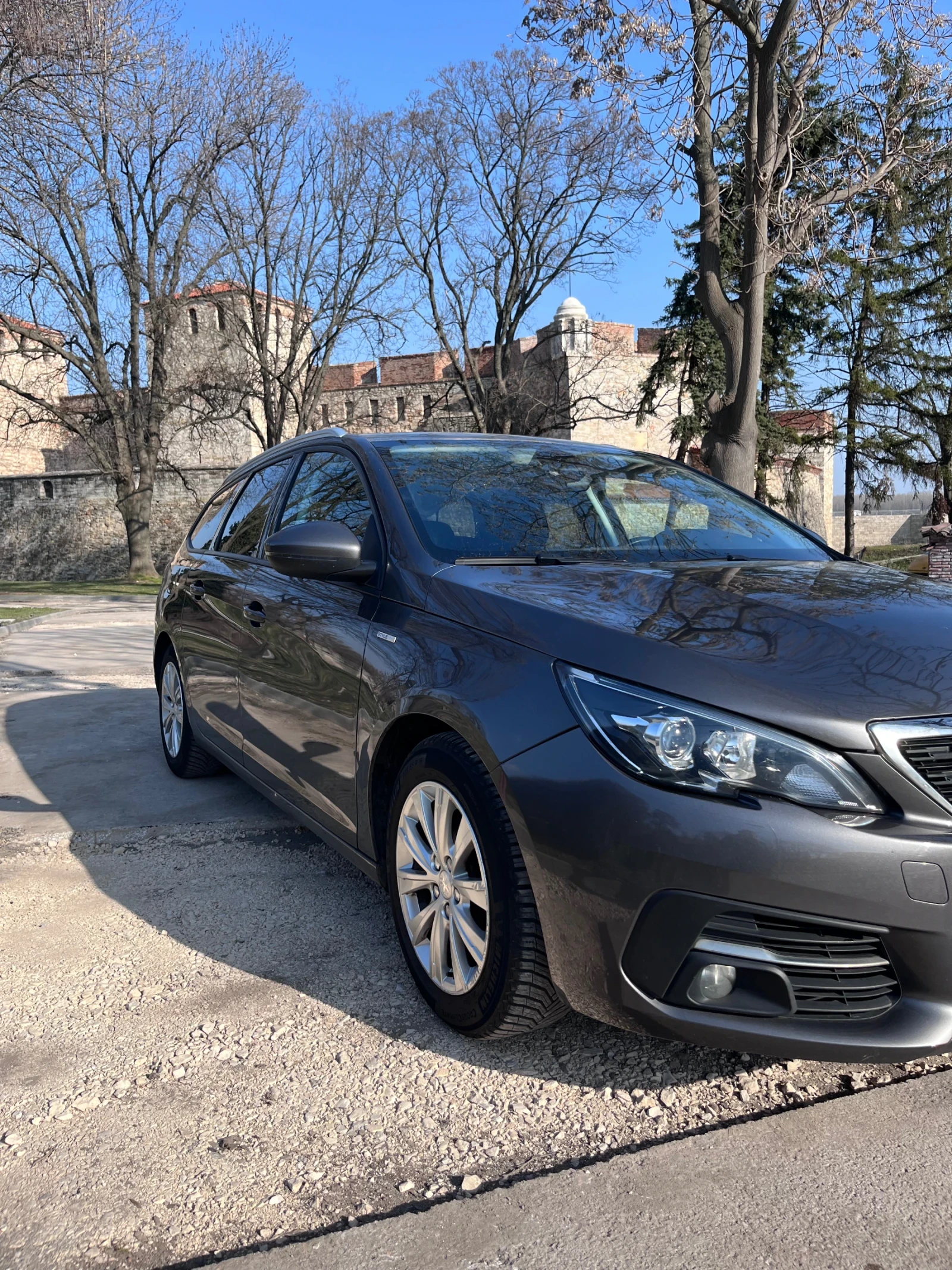 Peugeot 308 1.2i, снимка 7 - Автомобили и джипове - 53880312