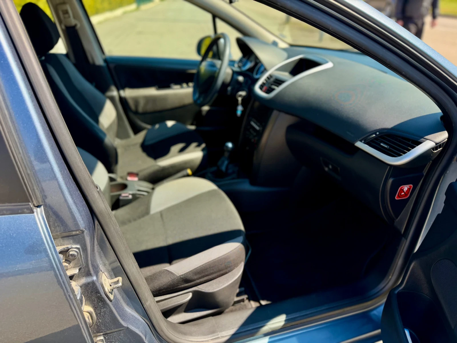 Peugeot 207 | Mobile.bg � ����������� 8